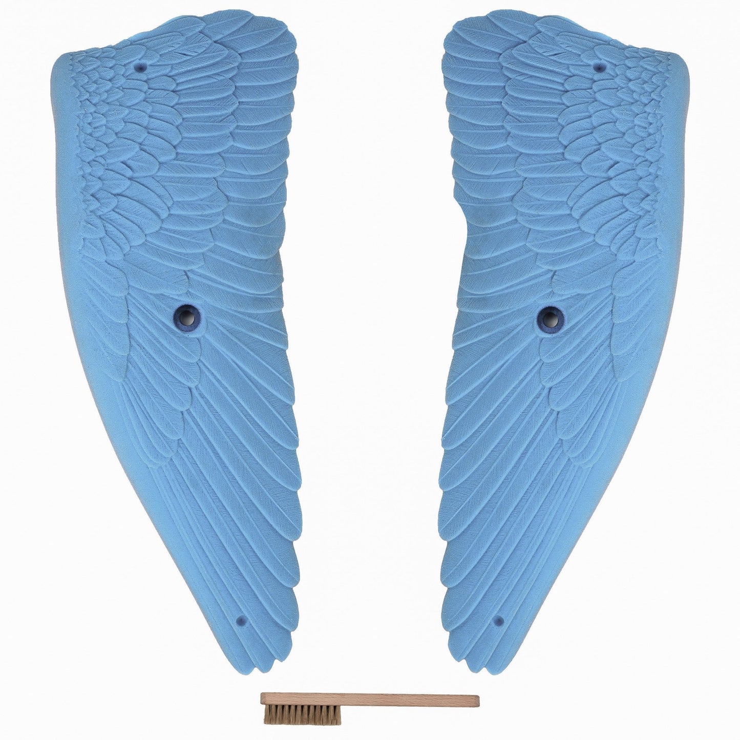 Trango Holds Falcon Wings